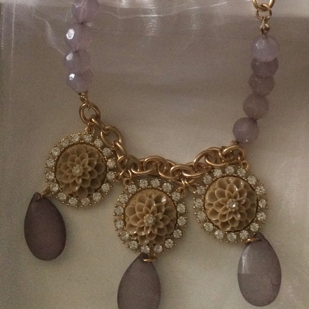 Necklace - Picture 3 of 3